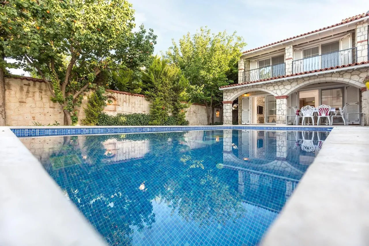 Alaroof Hotel Alacati
