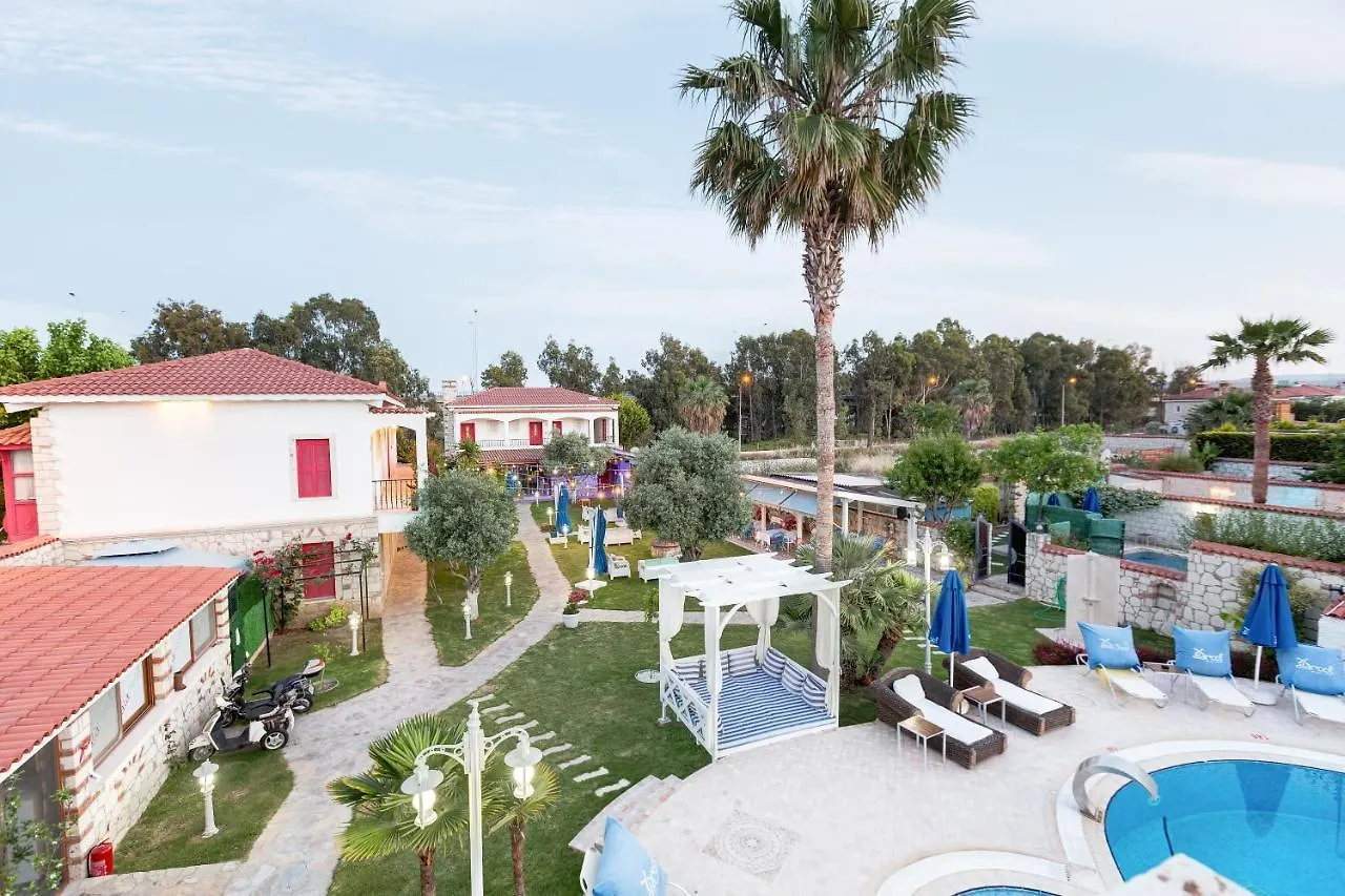 Alaroof Hotel Alacati